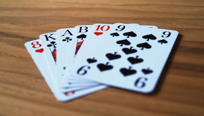 Hidden Benefits of Playing Online Rummy